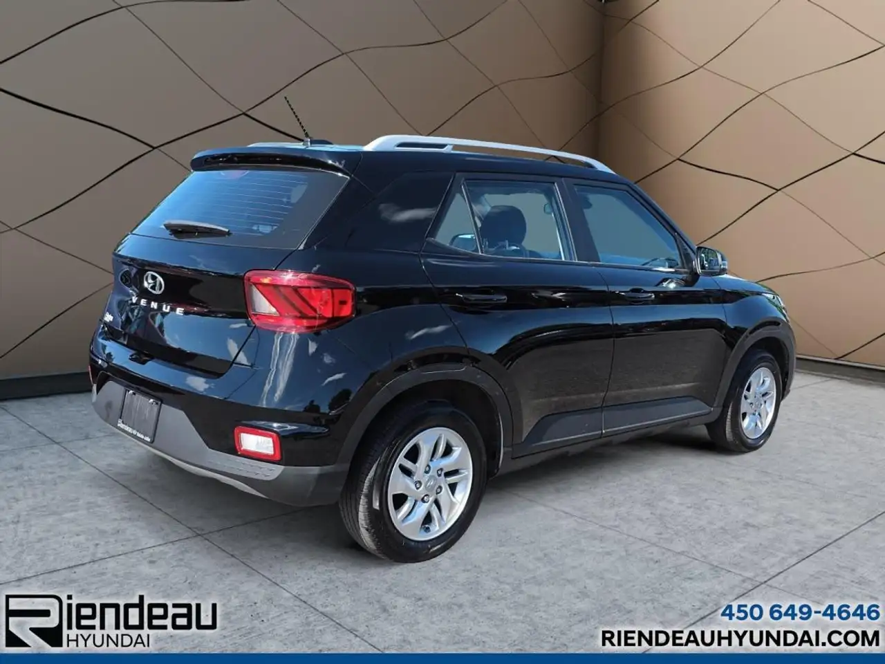 Hyundai Venue снимка Hyundai Venue