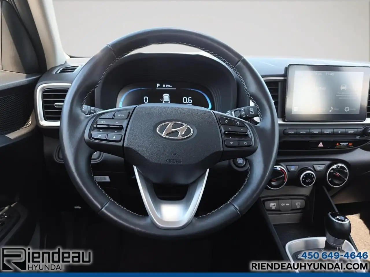 Hyundai Venue снимка Hyundai Venue