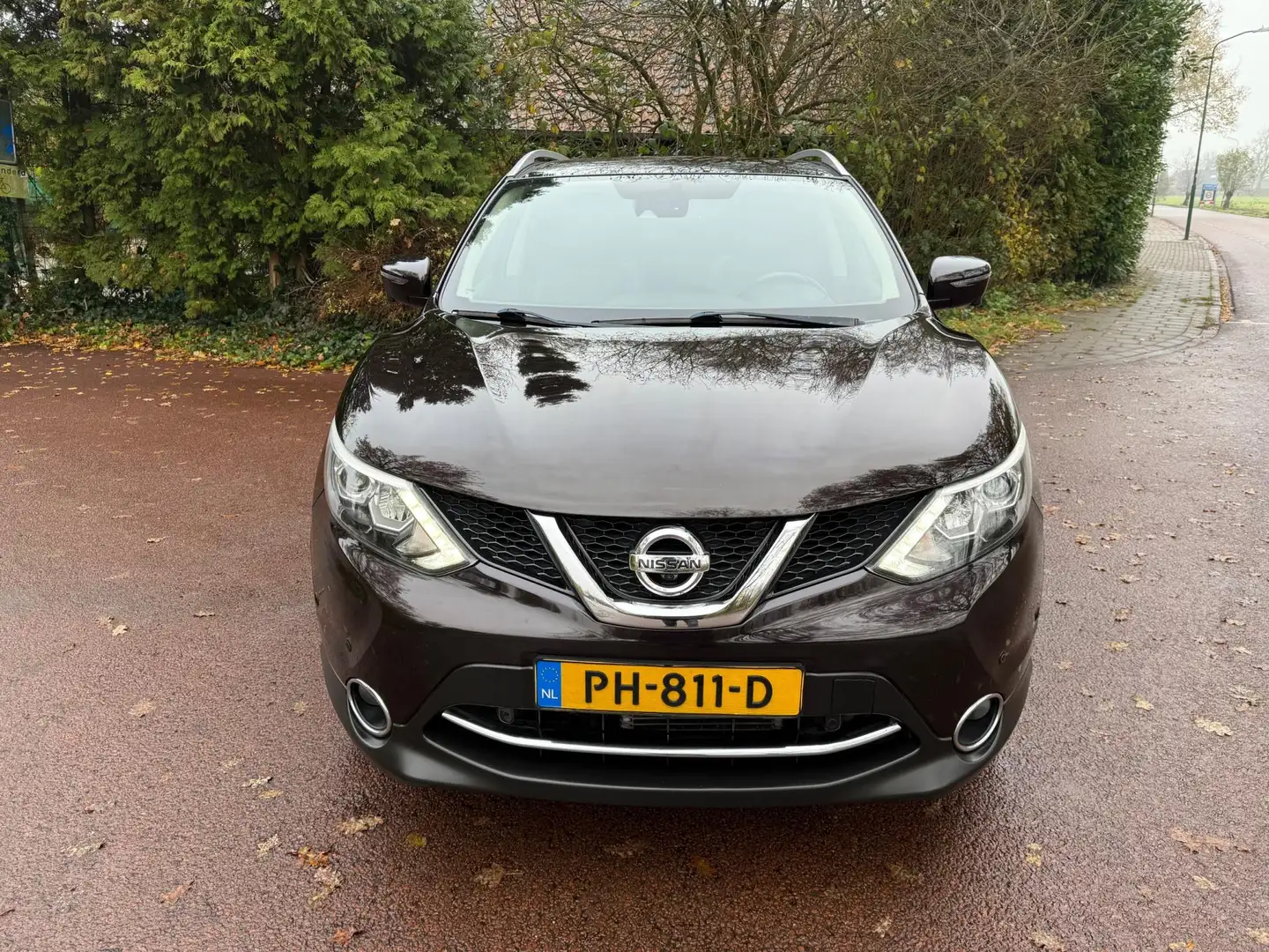 Nissan Qashqai 1.2 Tekna / Navi / Pano / Camera / Automaat / xeno Violett - 2