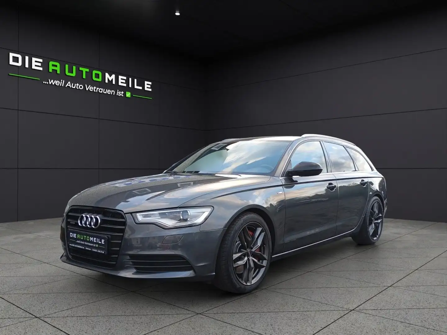 Audi A6 Avant 3.0 TDI quatr. S Line Klima Xenon Navi Gris - 1