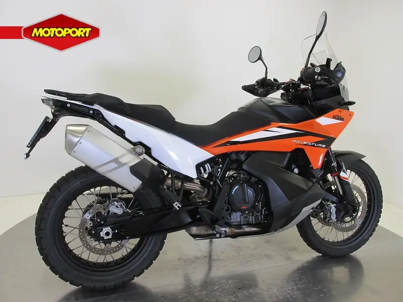 KTM 890 Adventure - foto 5