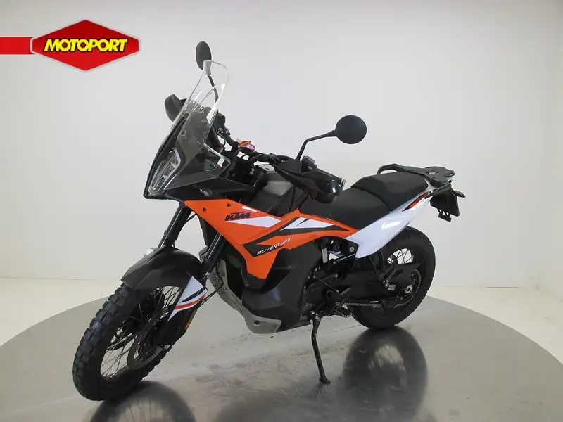 KTM 890 Adventure - foto 4