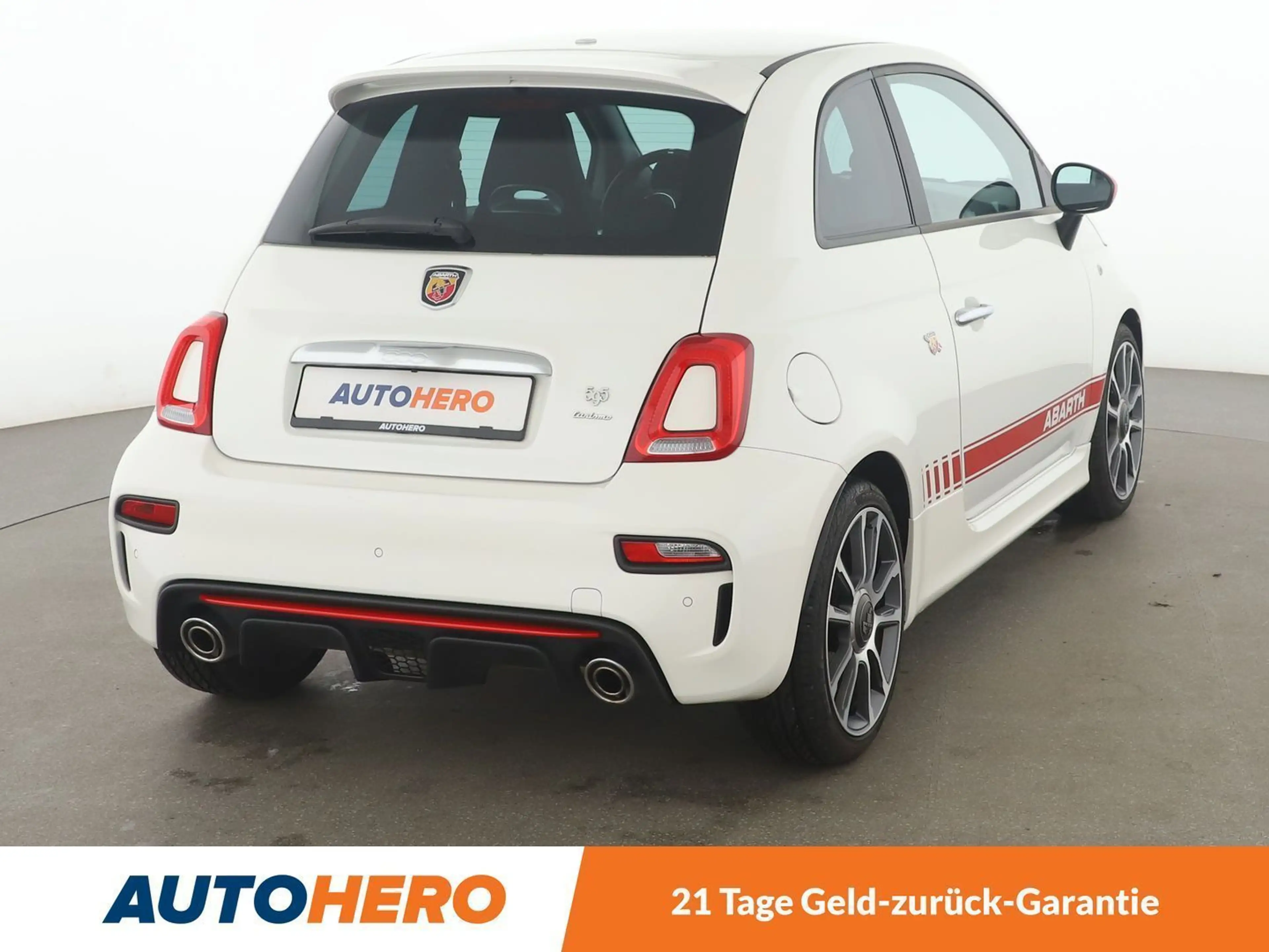 Abarth 595 1.4 Turbo Turismo*NAVI*PDC*SPORTAUSPUFF*KLIMA* — photo 6
