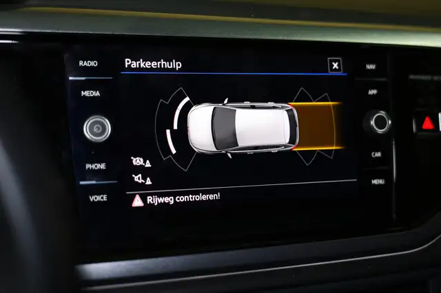 Volkswagen Polo view 19