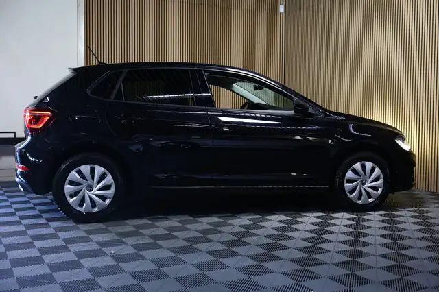 Volkswagen Polo view 9