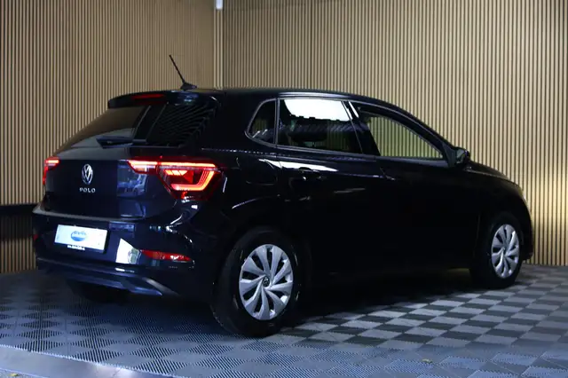 Volkswagen Polo view 8