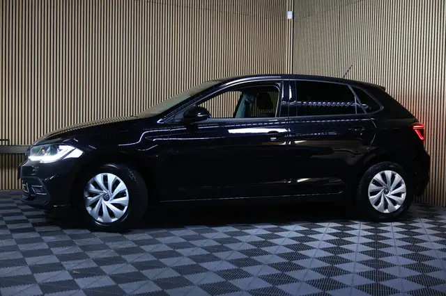 Volkswagen Polo view 6