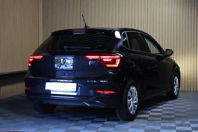 Volkswagen Polo view 3