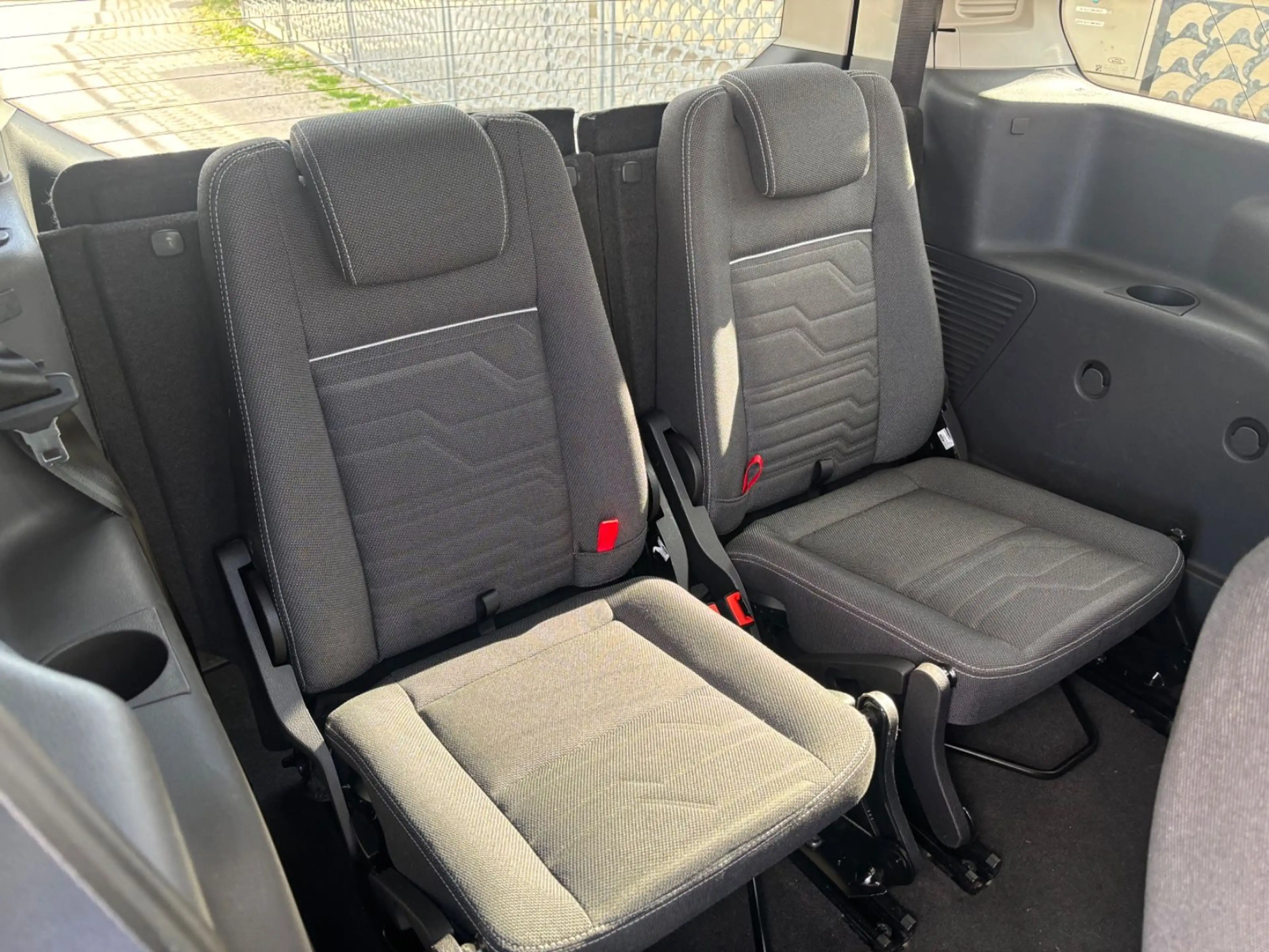 Ford Tourneo Connect 7-Sitzer,Pano.,Automatik,TOP — photo 8