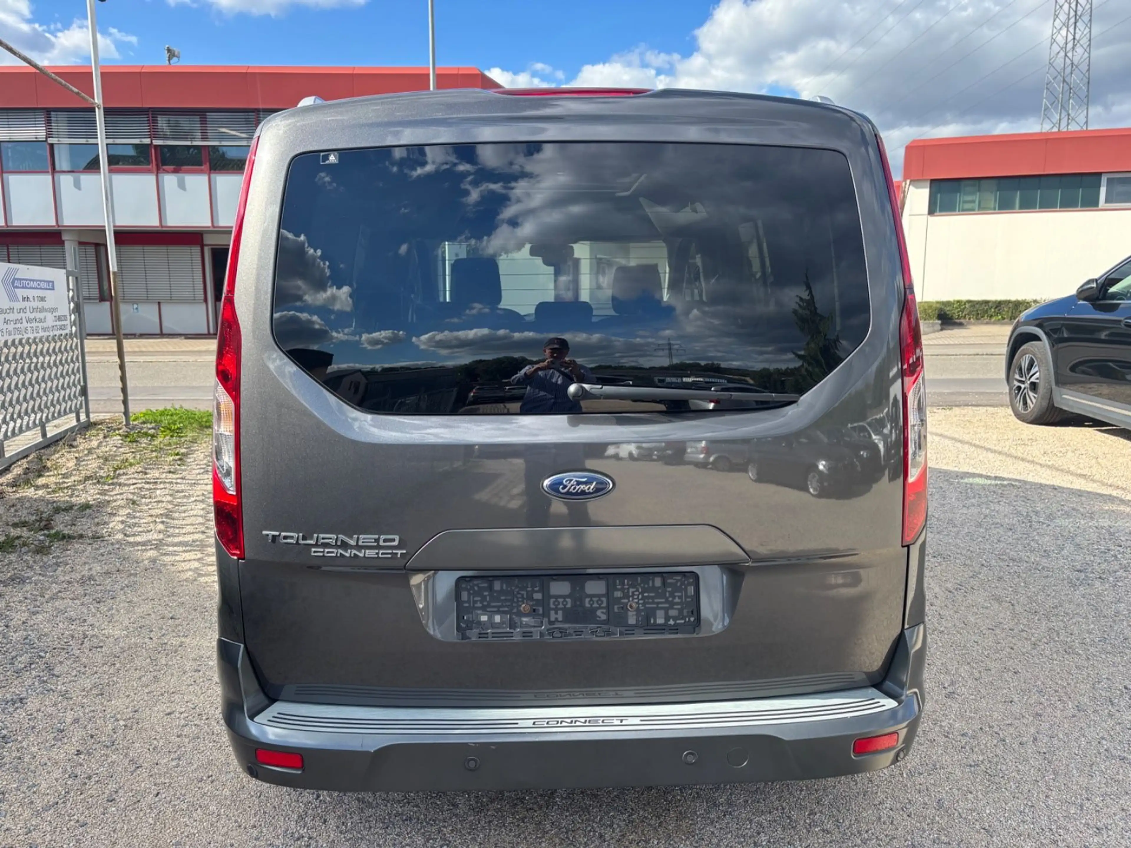 Ford Tourneo Connect 7-Sitzer,Pano.,Automatik,TOP — photo 10