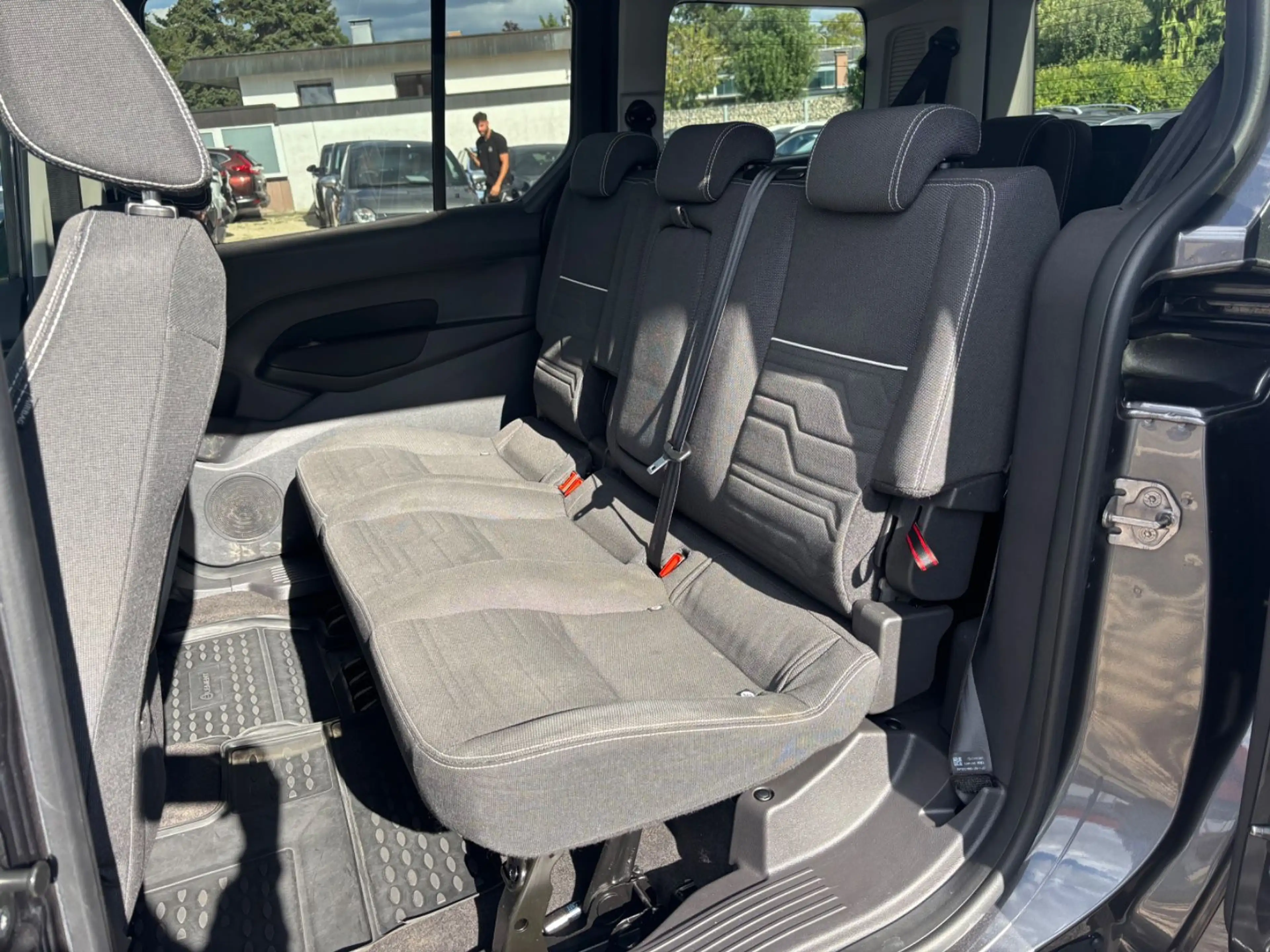 Ford Tourneo Connect 7-Sitzer,Pano.,Automatik,TOP — photo 14