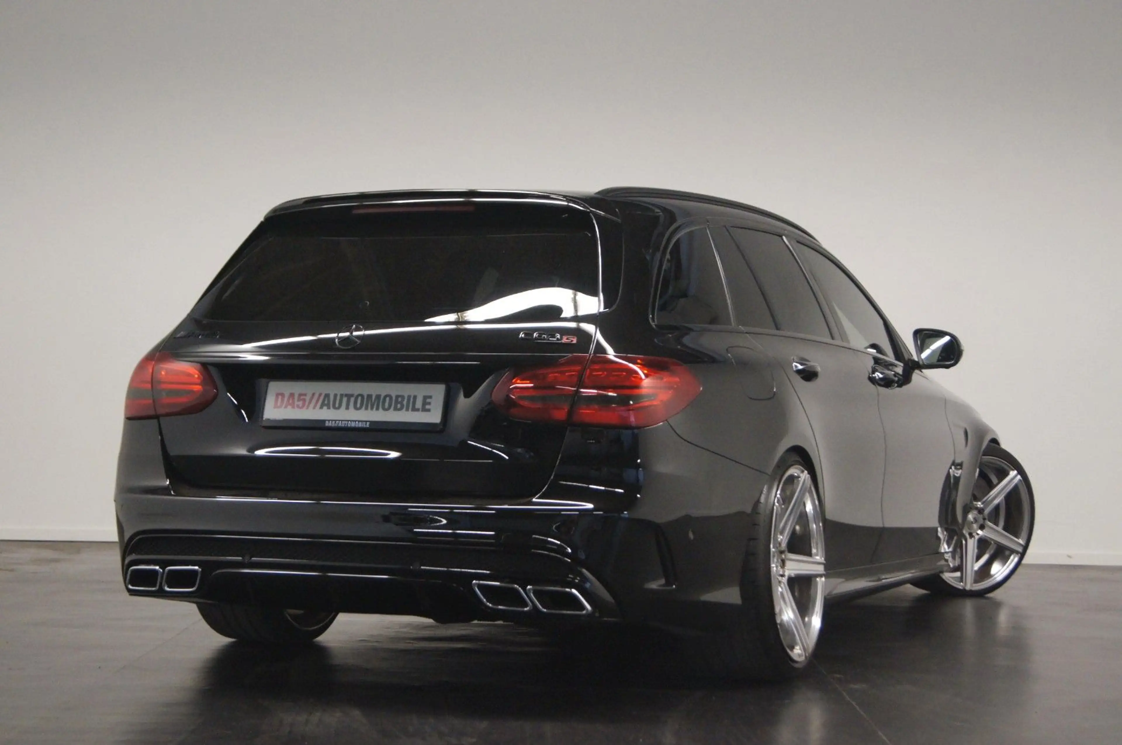 Mercedes-Benz C 63 AMG |HUD|PANO|BUR|PERFRSITZ|360|NIGHT|DRIVER — photo 14