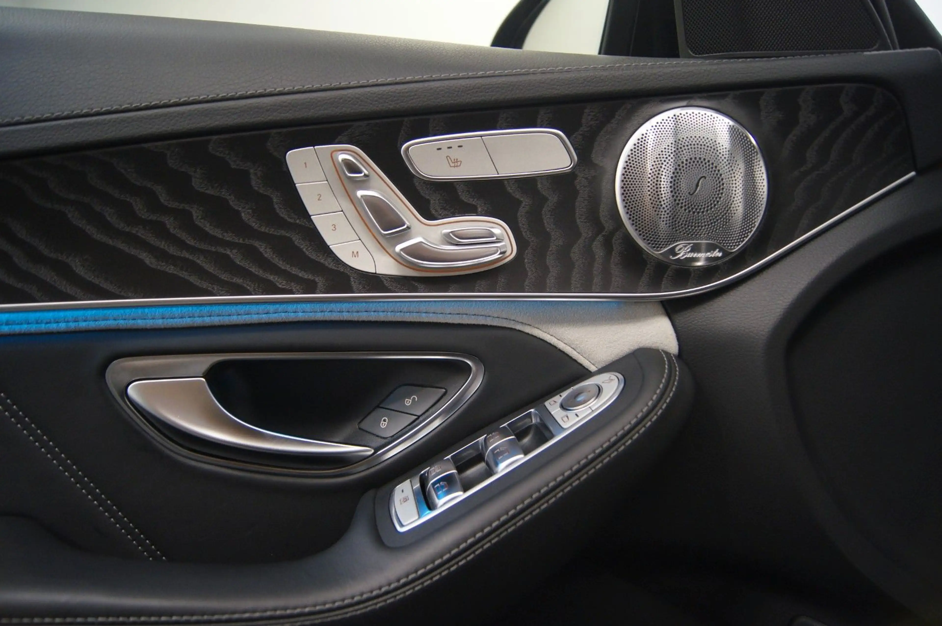 Mercedes-Benz C 63 AMG |HUD|PANO|BUR|PERFRSITZ|360|NIGHT|DRIVER — photo 12
