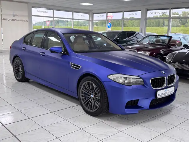 BMW M5 Lim. Frozen Blue+Individual+HeadUp+SoftClose