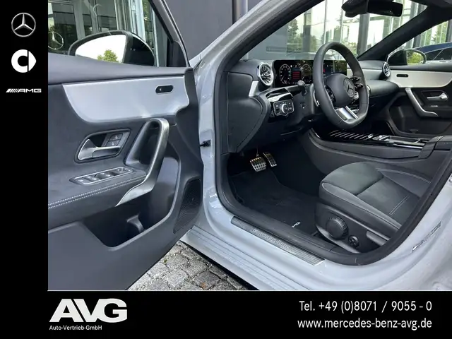 Mercedes-Benz A-Class view 8