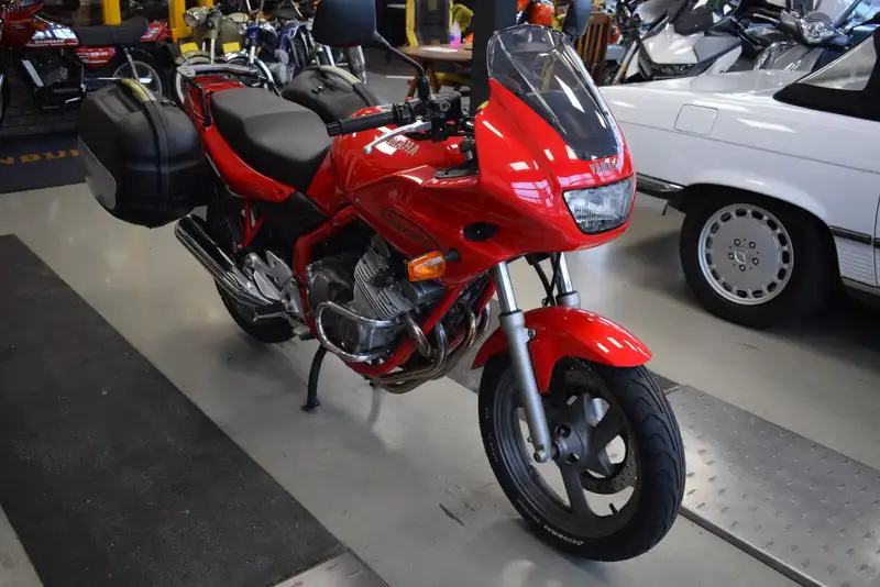 Yamaha XJ 600 - foto 2
