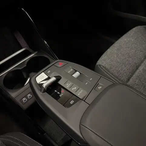 BMW X1 view 11