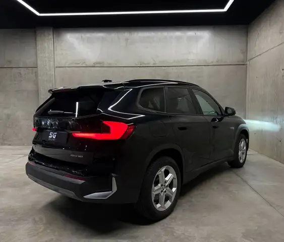 BMW X1 view 6