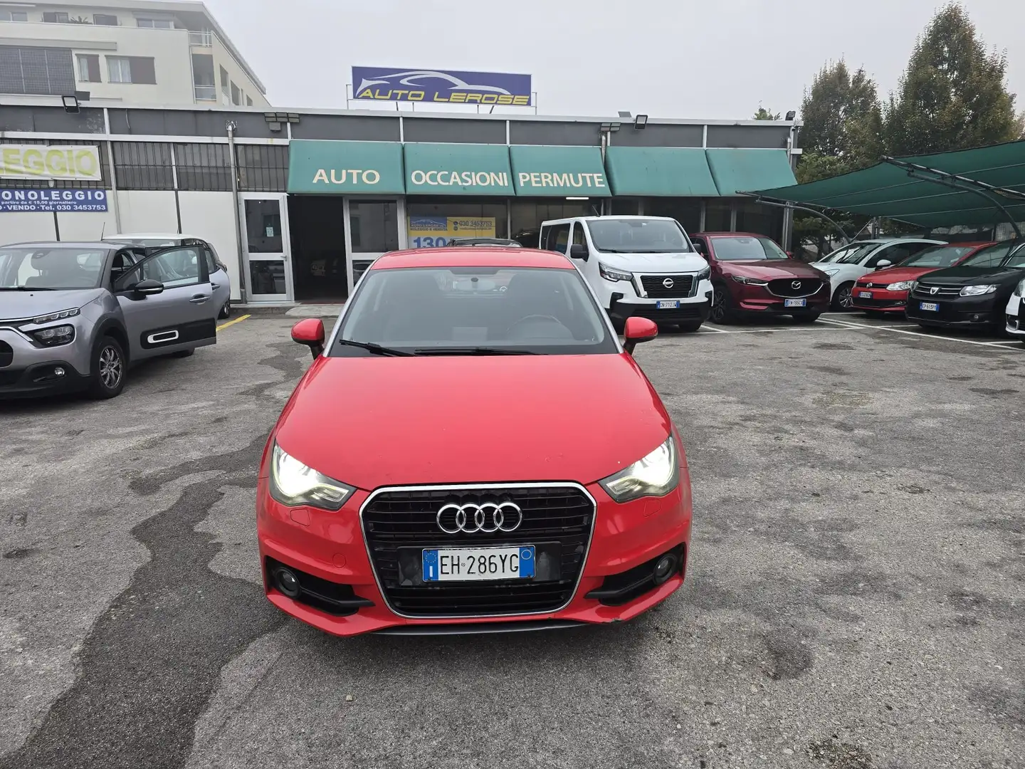 Audi A1 A1 1.4 tfsi Ambition 122cv s-tronic Rouge - 2