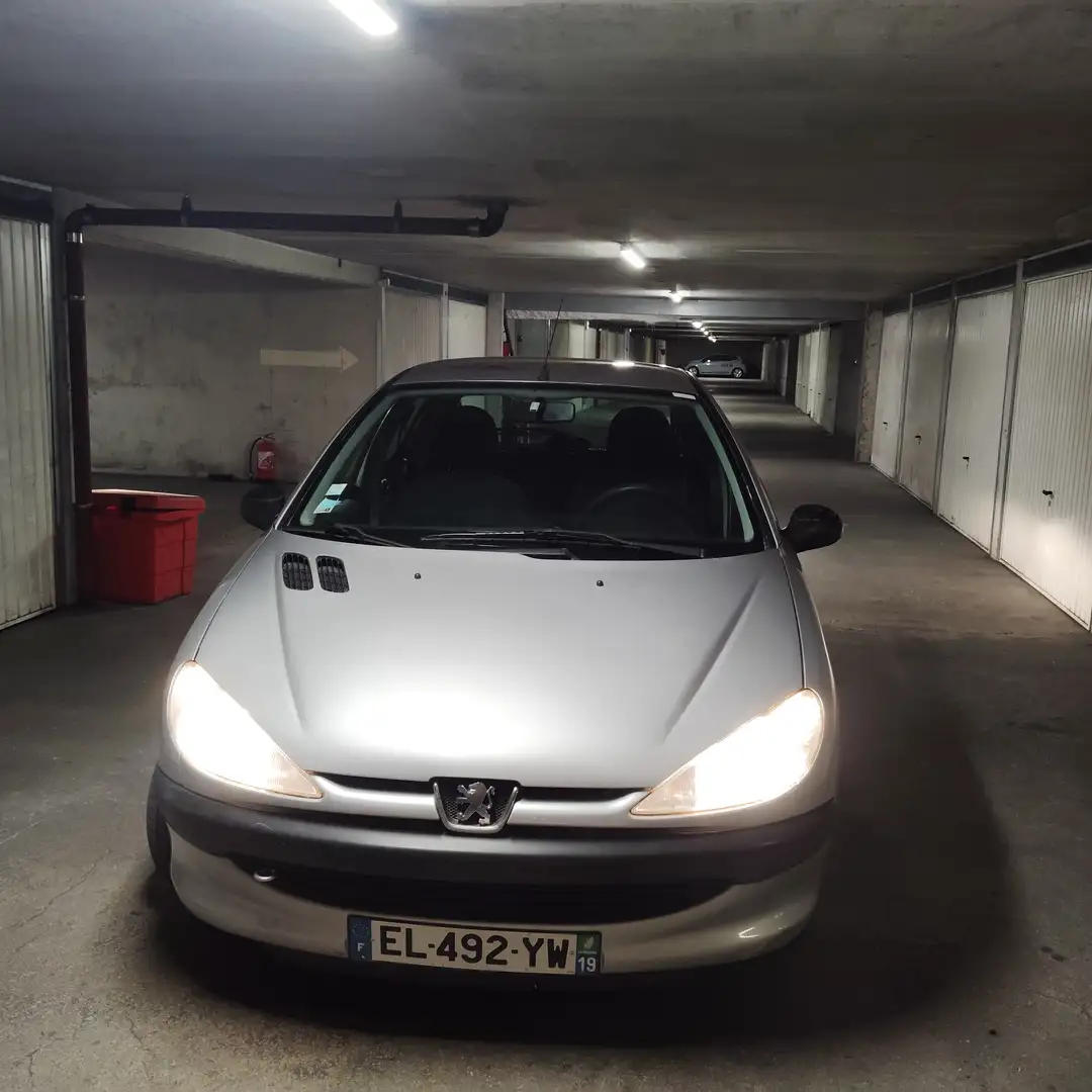 Peugeot 206 206 1.4i XT Premium - 2