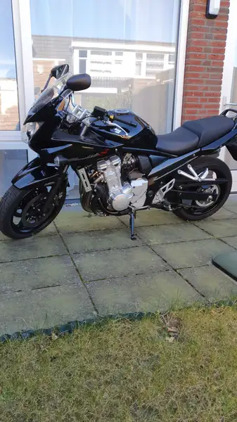 Suzuki Bandit 650 - foto 3