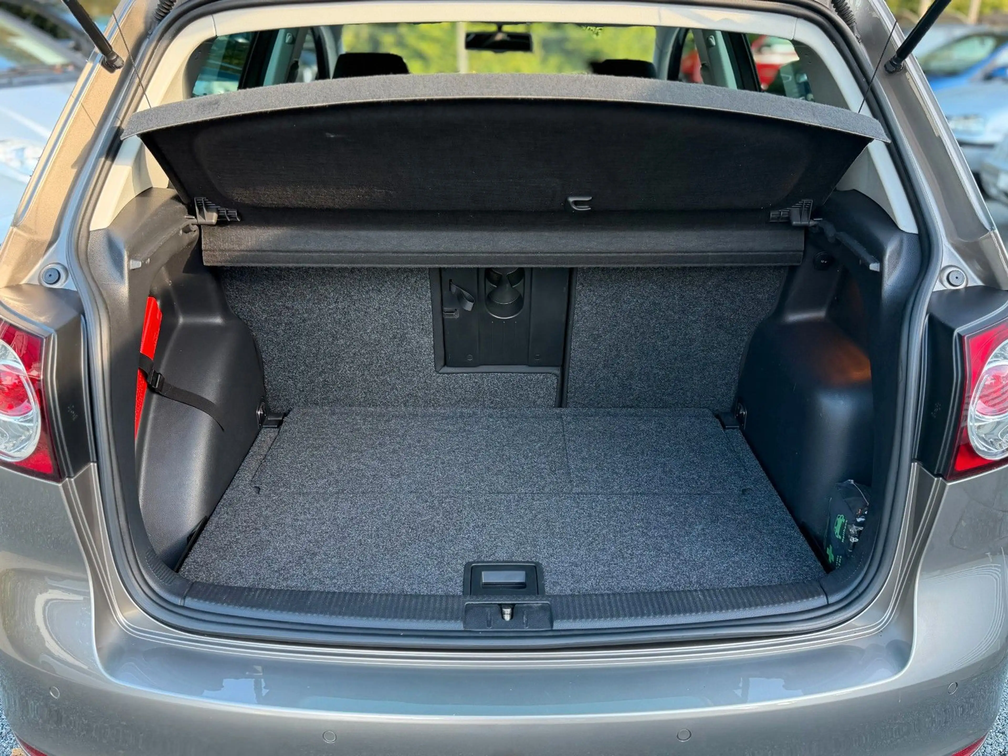 Volkswagen Golf Plus VI Life STANDHZG.*KLIMA*1.HAND — photo 6
