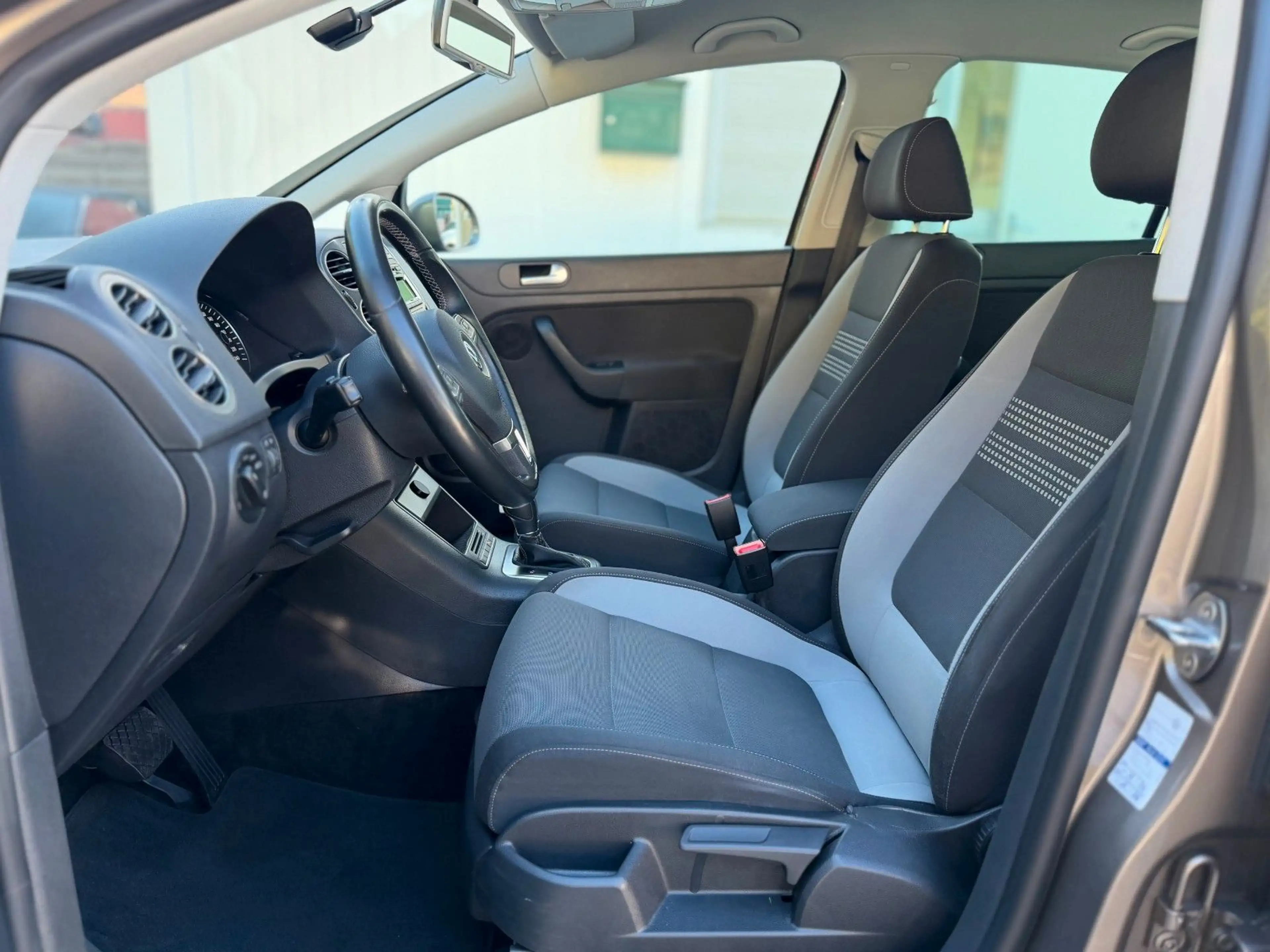 Volkswagen Golf Plus VI Life STANDHZG.*KLIMA*1.HAND — photo 7