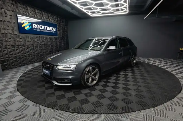 Audi S4 Avant 3.0 TFSI quattro | Top Zustand | LED