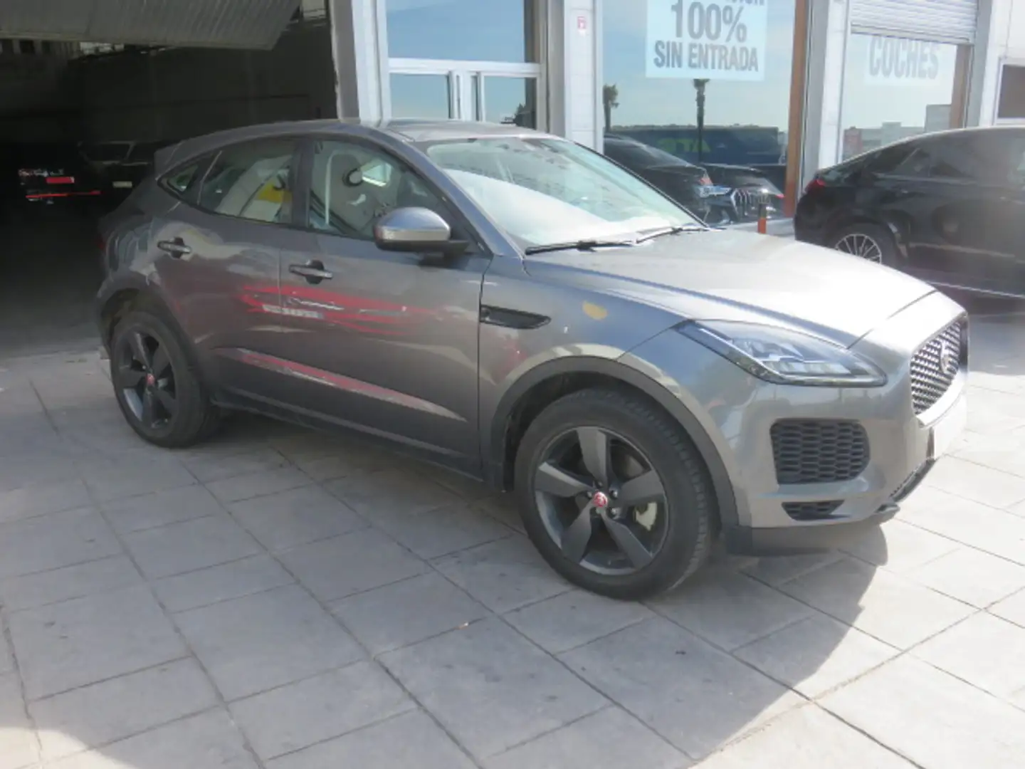 Jaguar E-Pace 2.0D I4 S AWD Aut. 150 Gris - 1