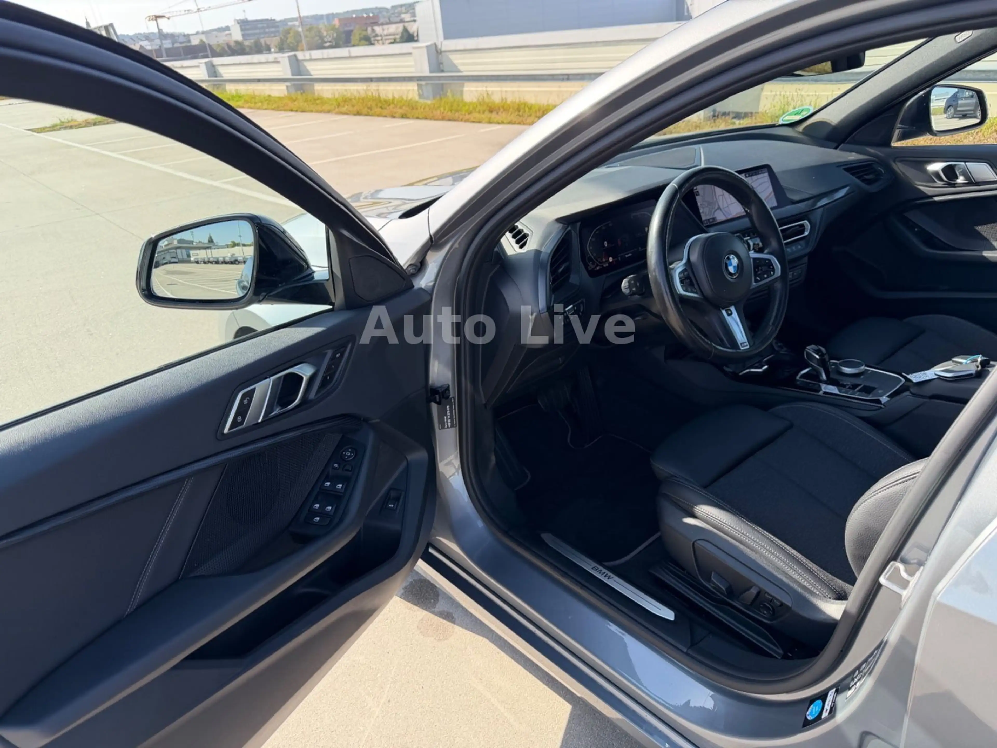 BMW 120 d xDrive*SPORT LINE*PANO*VIRTU*LED*KAMERA*VOL — photo 15
