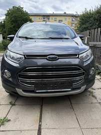 1,0 EcoBoost Titanium