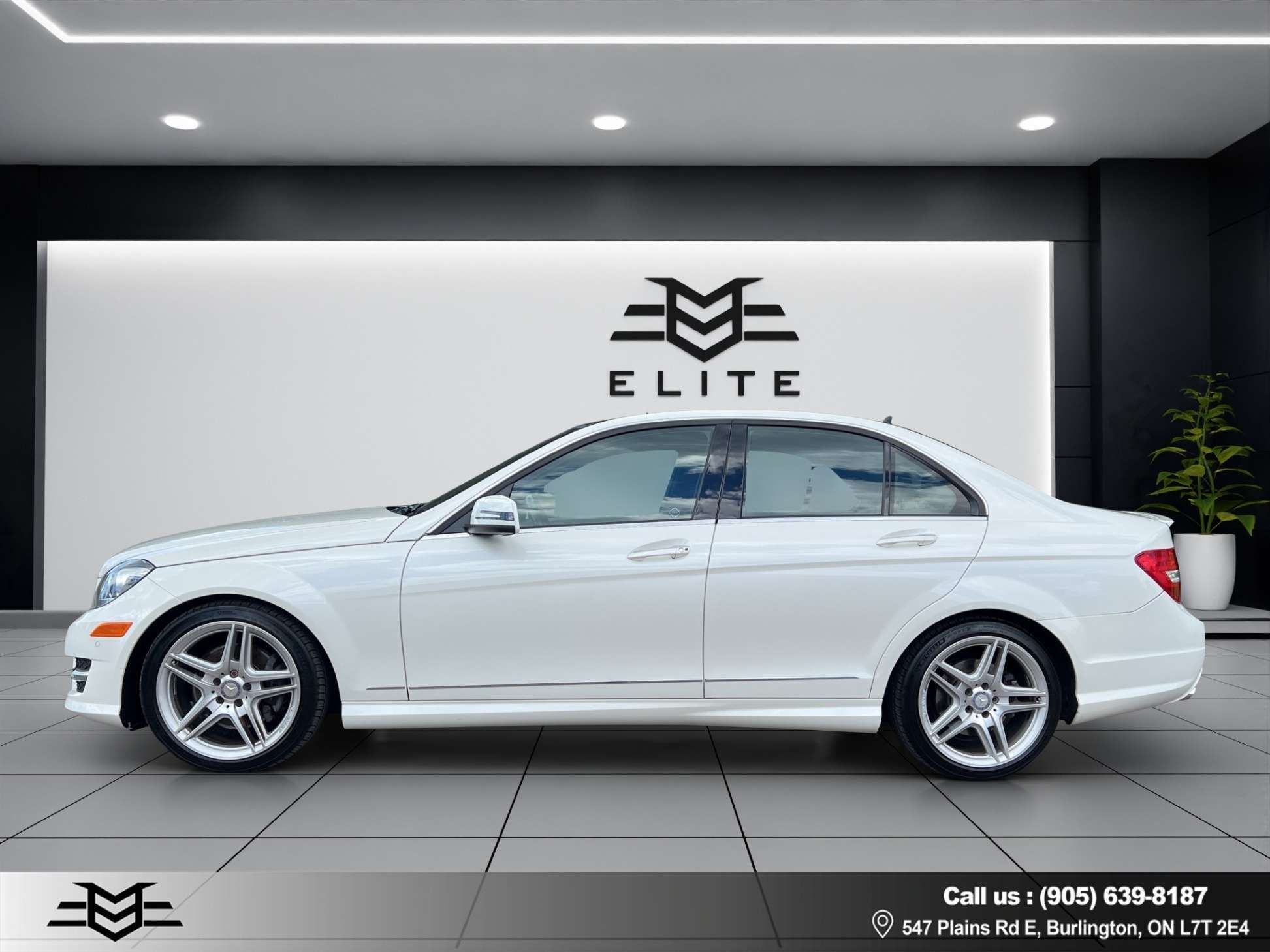 2014 Mercedes-Benz C-Class C 350 4MATIC - LEATHER - SUNROOF - 86,000KMS !!! — снимка 1