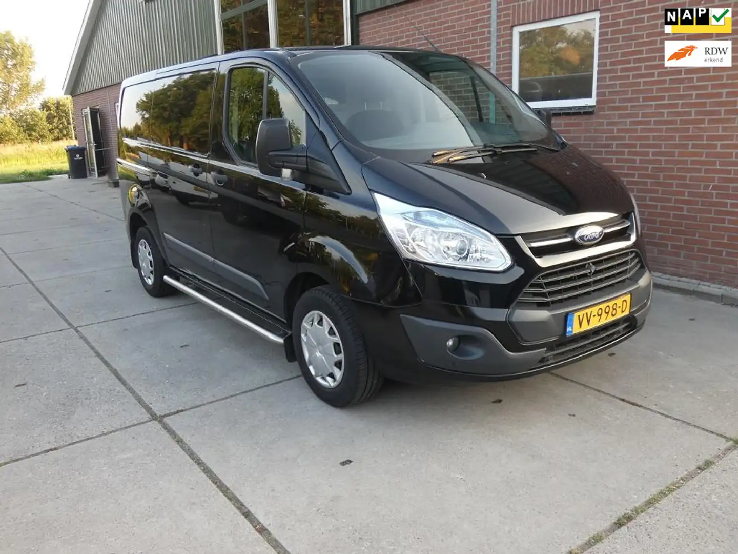 Ford Transit Custom 270 2.2 TDCI L1H2 *Trend* full options* Fekete - 1