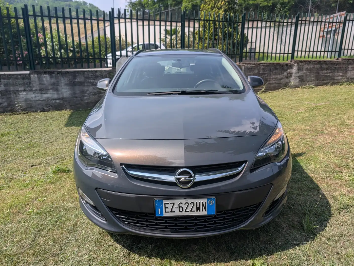 Opel Astra 1.4 100CV Sports Tourer UNICO PROPRIETARIO Grigio - 2