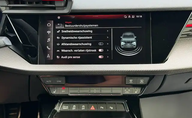 Audi RS3 view 15