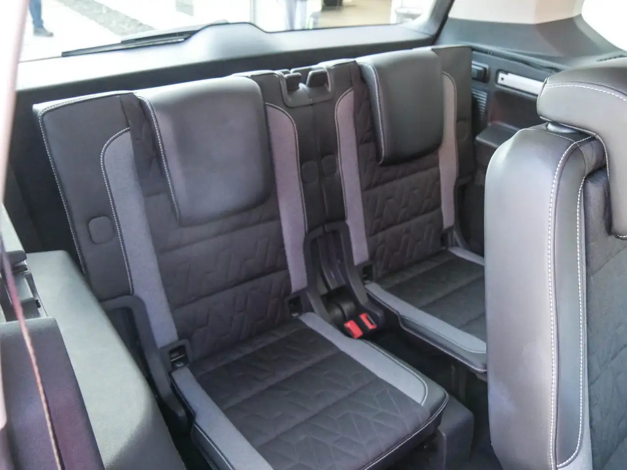 Volkswagen Touran GOAL 1.5 TSI Navi Kamera ACC 7-Sitzer 8