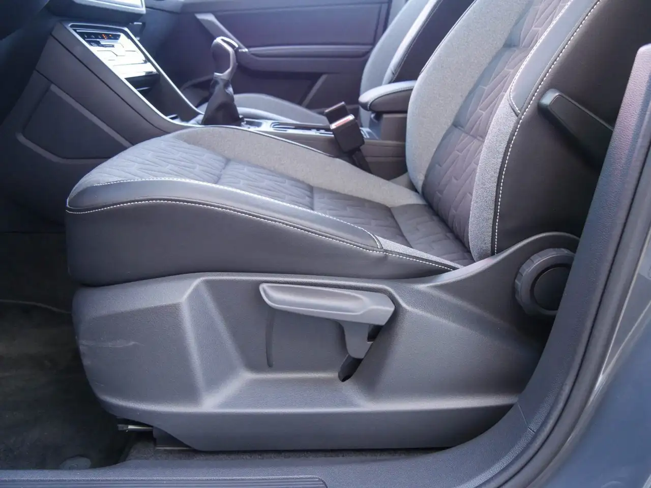 Volkswagen Touran GOAL 1.5 TSI Navi Kamera ACC 7-Sitzer 16