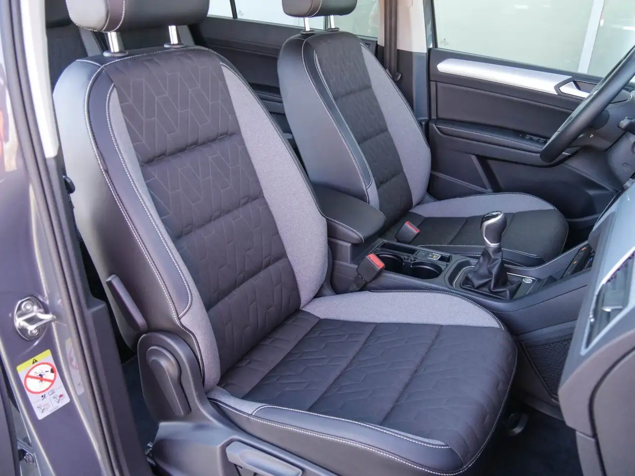 Volkswagen Touran GOAL 1.5 TSI Navi Kamera ACC 7-Sitzer 7