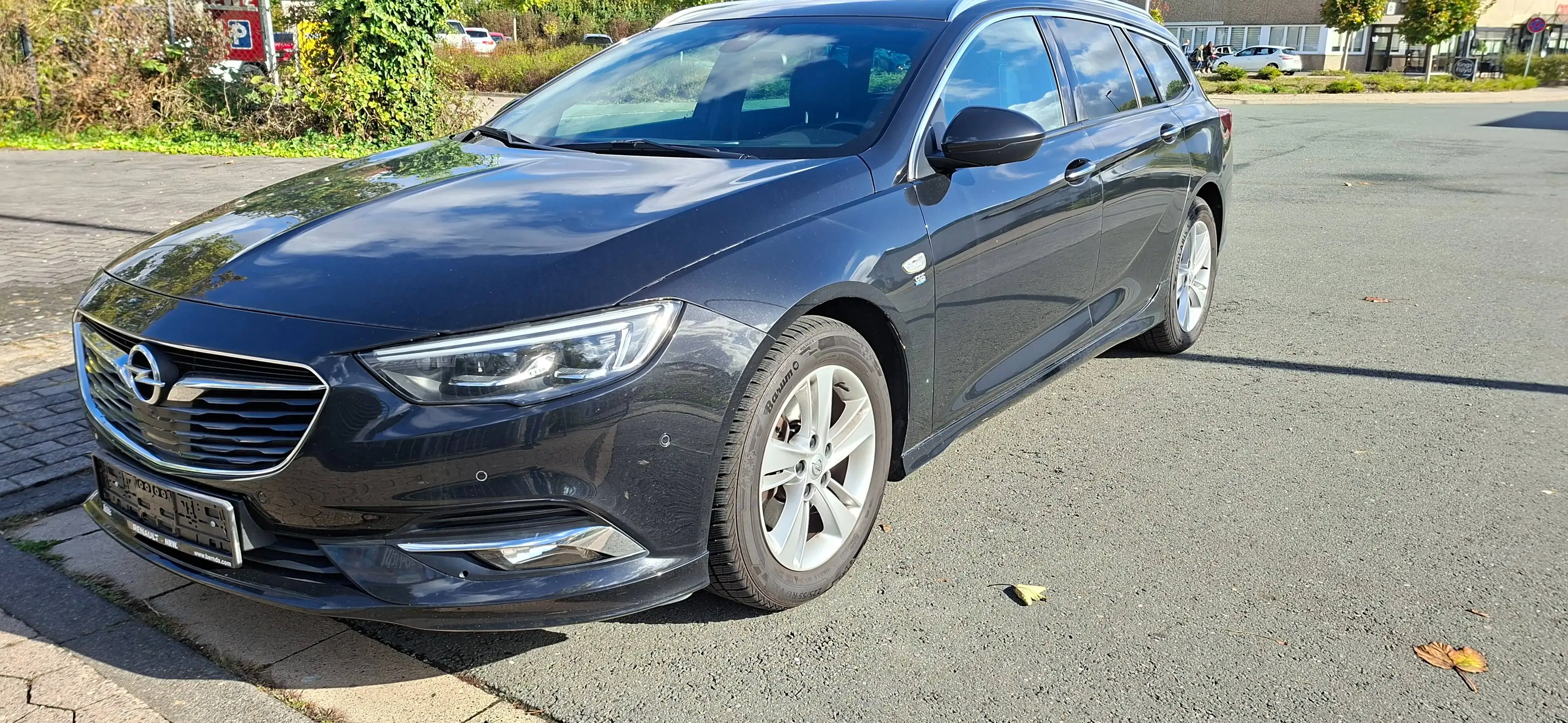 Opel Insignia Insignia Sports Tourer Diesel Sports Tourer 2.0 BiTurbo Diesel 4x4 Aut Ultimate 120 Jahre — photo 4