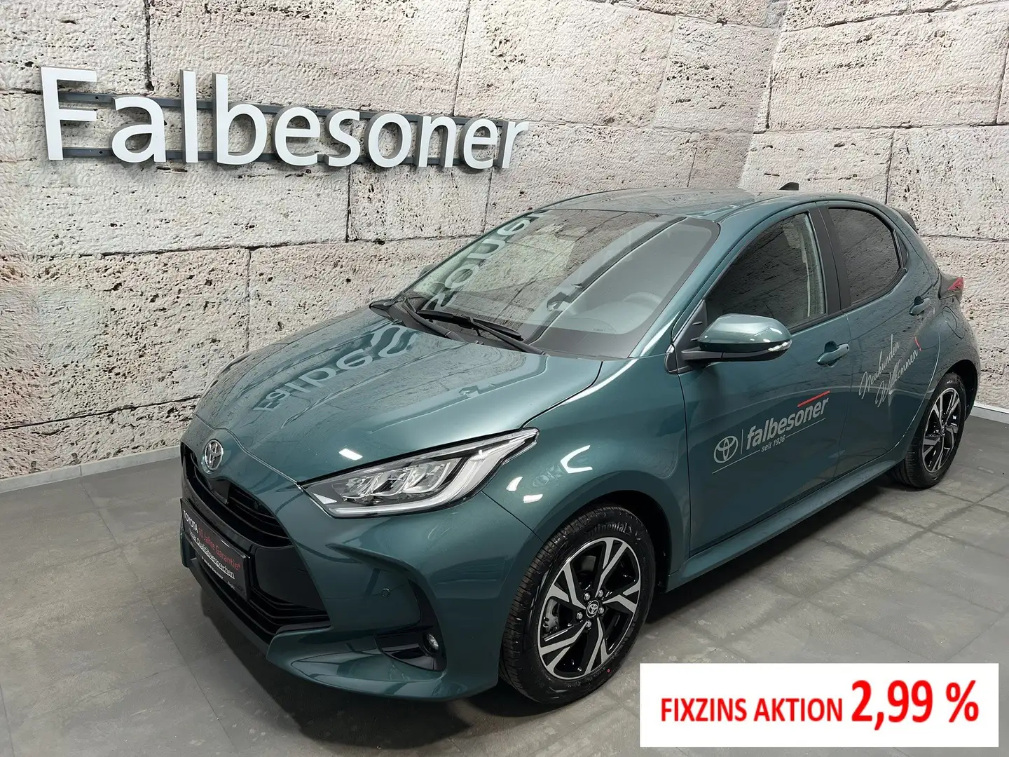 Toyota Yaris 1,5 Hybrid Active Drive + Safety P. "2,99% Fixzins Grün - 1