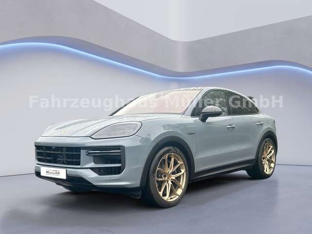 Imagine Porsche Cayenne Coupe Turbo E-Hybrid GT-Paket+Keramik