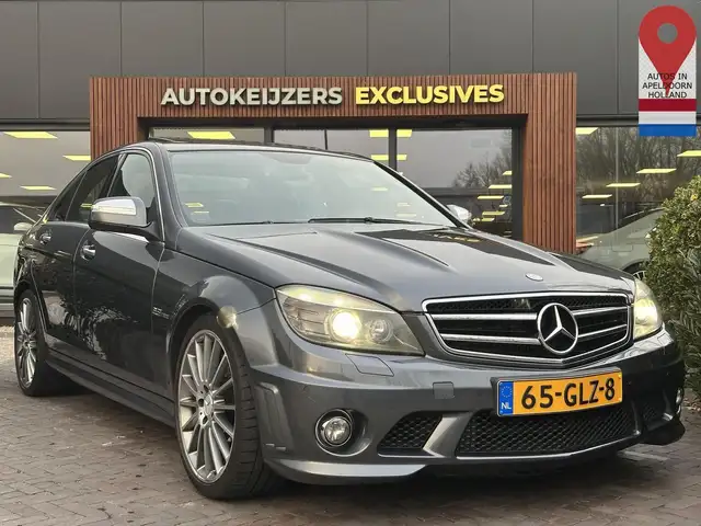 Mercedes-Benz C 63 AMG Schiebedach leder Carbon xenon Keyless