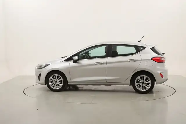 Ford Fiesta view 2
