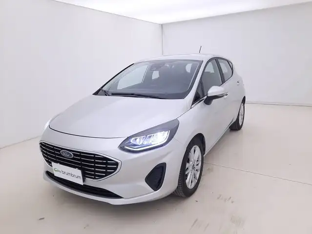 Ford Fiesta view 9
