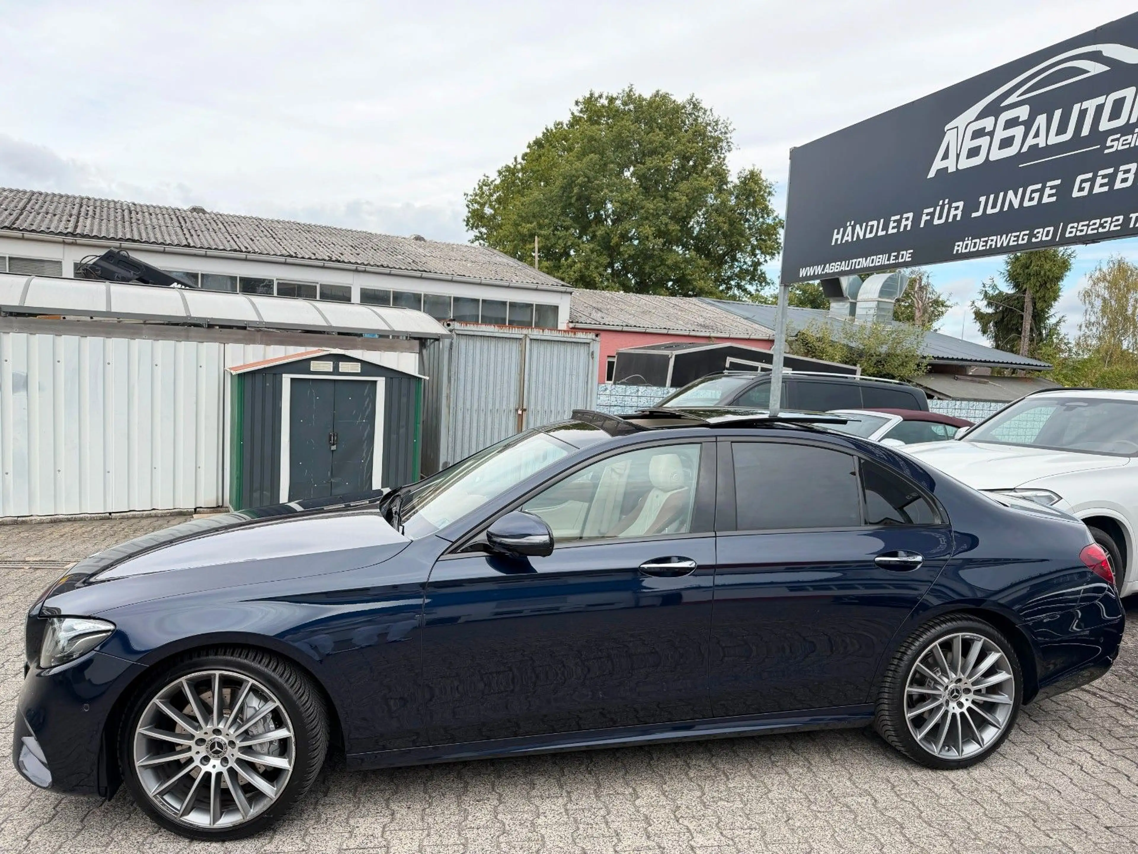 Mercedes-Benz E 400 d 4M AMG designo EINZELSTÜCK*Pano*Airmatic — photo 14