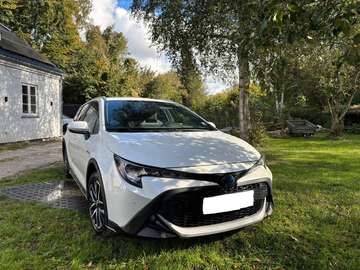 1.8 Hybrid TREK Touring Sports MDS