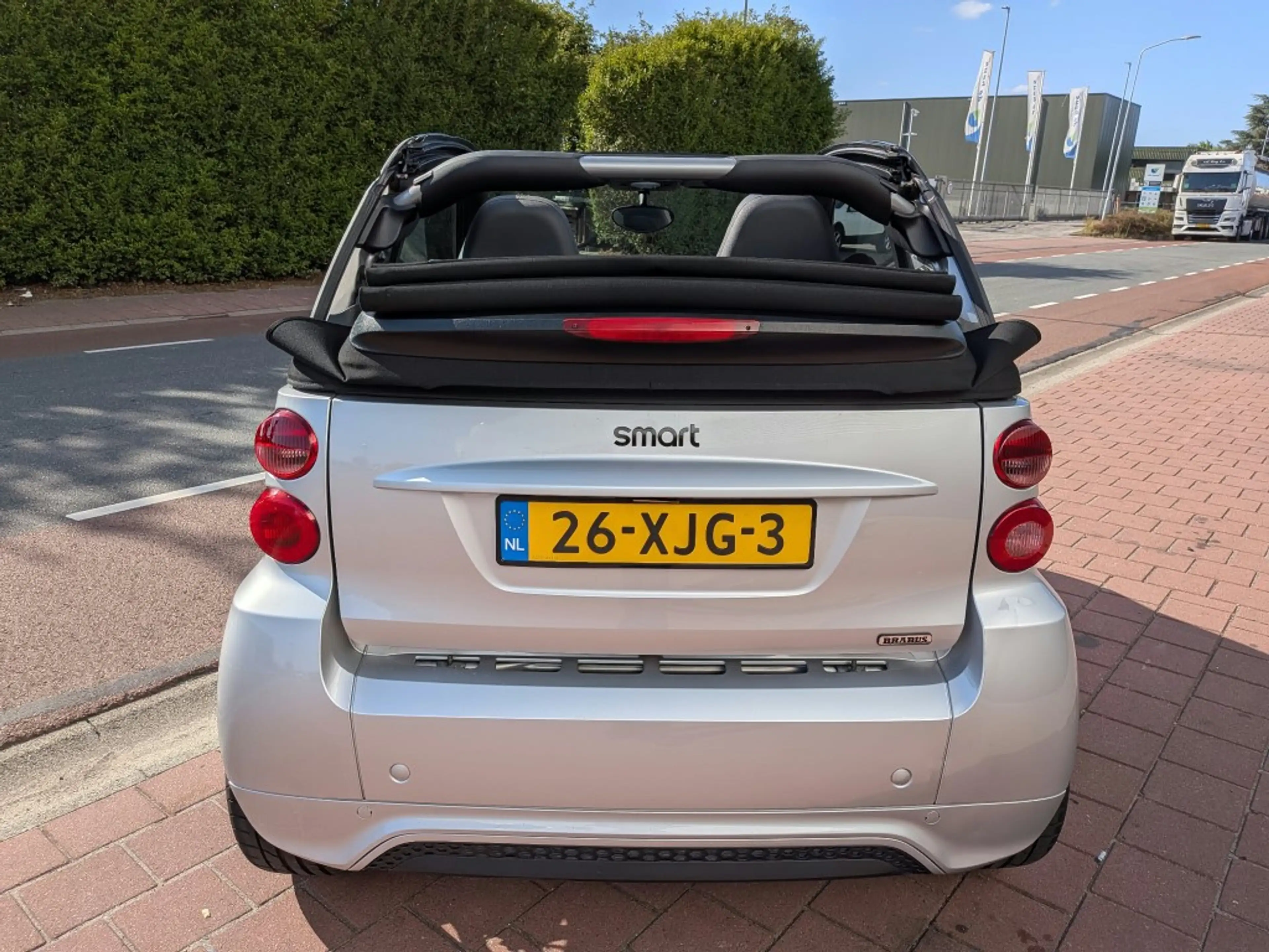 smart forTwo cabrio 1.0 mhd Passion Brabus uitgevoerd — photo 4