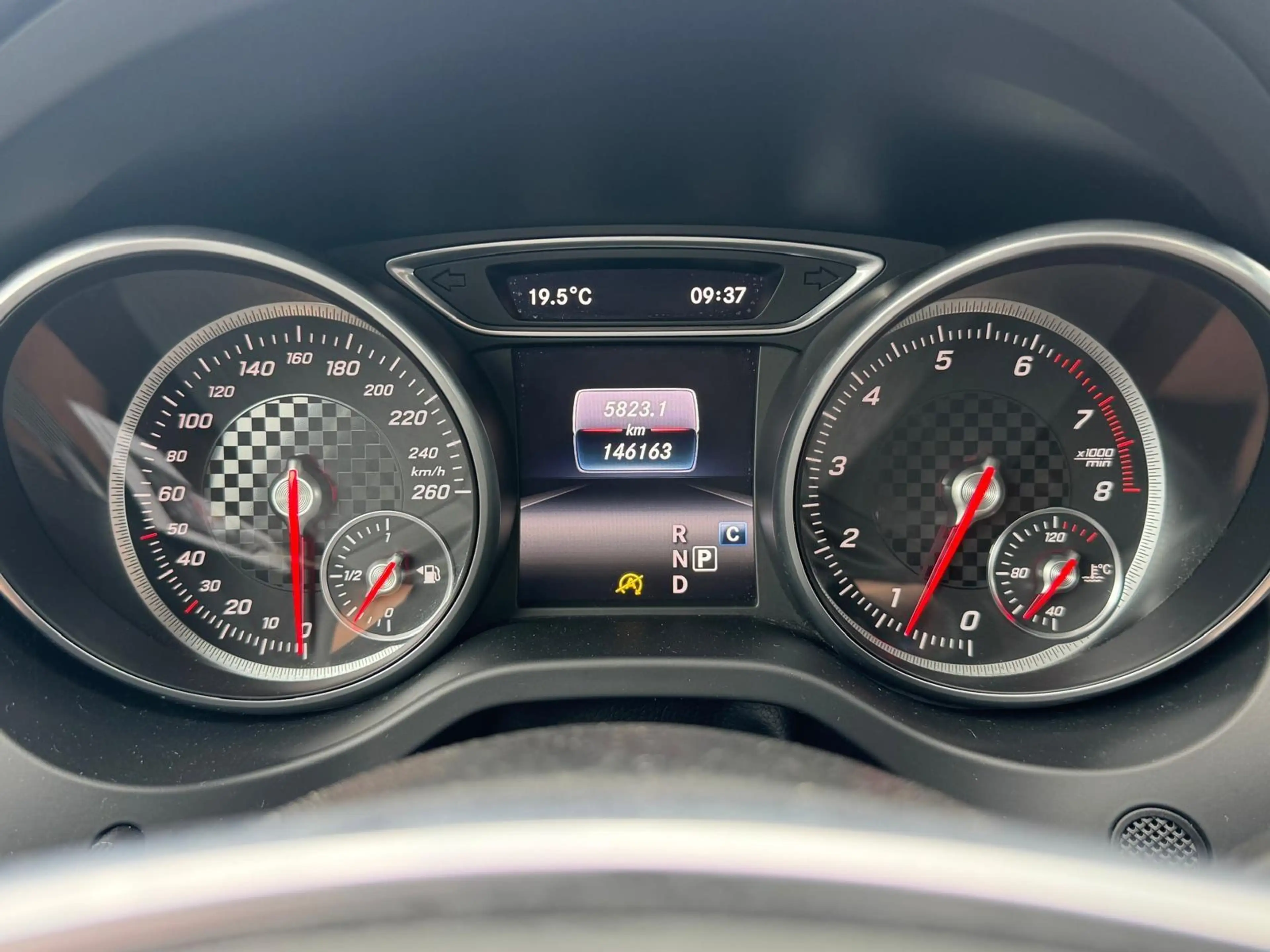 Mercedes-Benz A 220 4MATIC Motorsport Edition AMG PANORAMADAK — photo 7