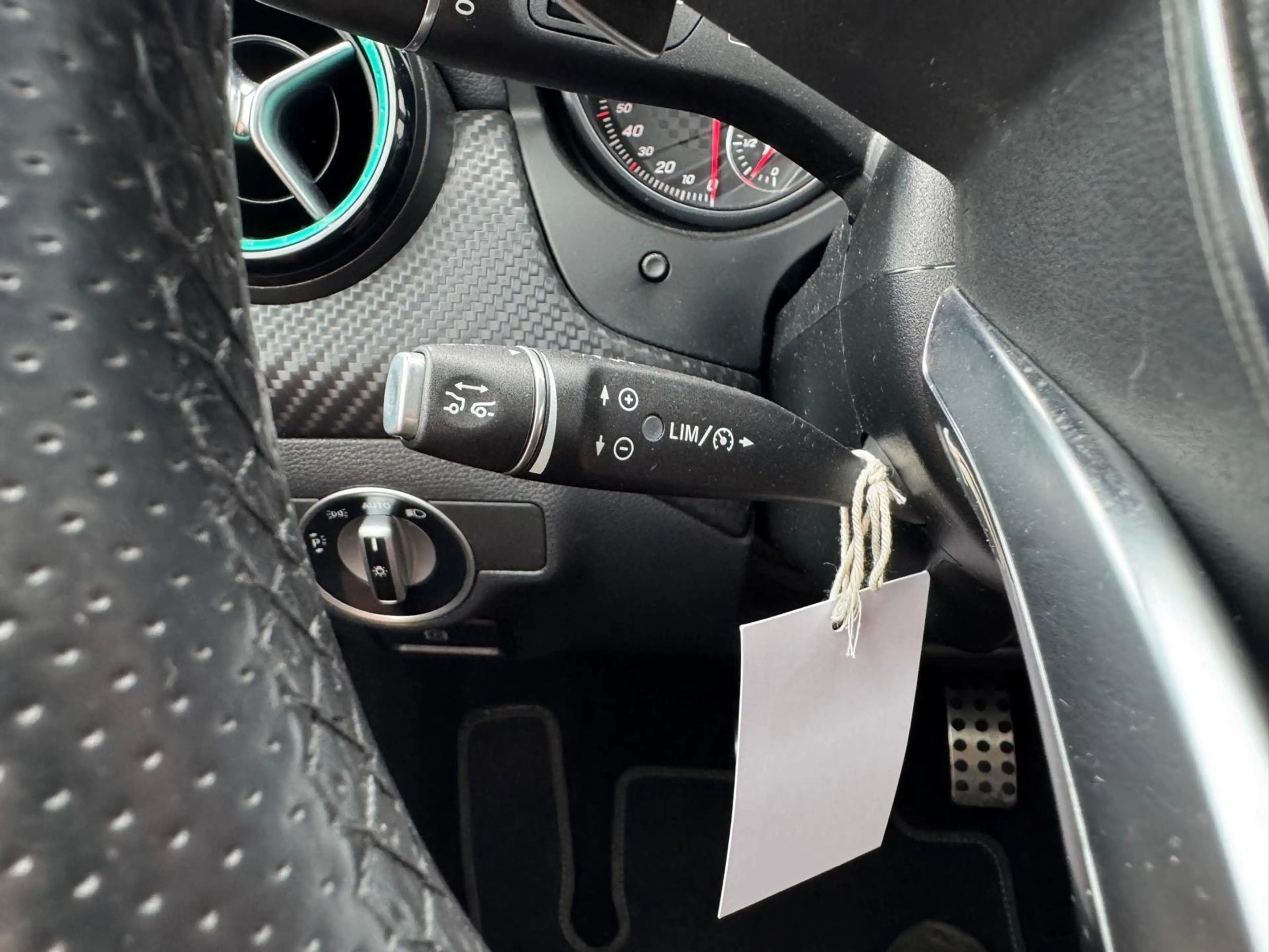 Mercedes-Benz A 220 4MATIC Motorsport Edition AMG PANORAMADAK — photo 10