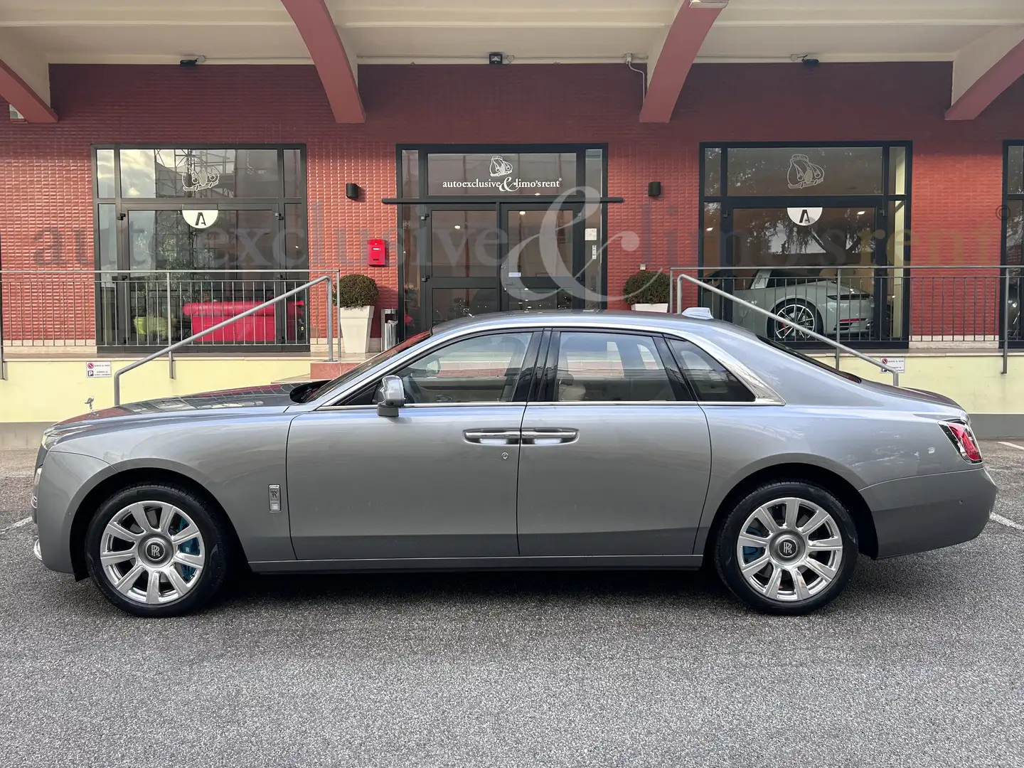 Rolls-Royce Ghost 6.7 V12 Grigio - 2